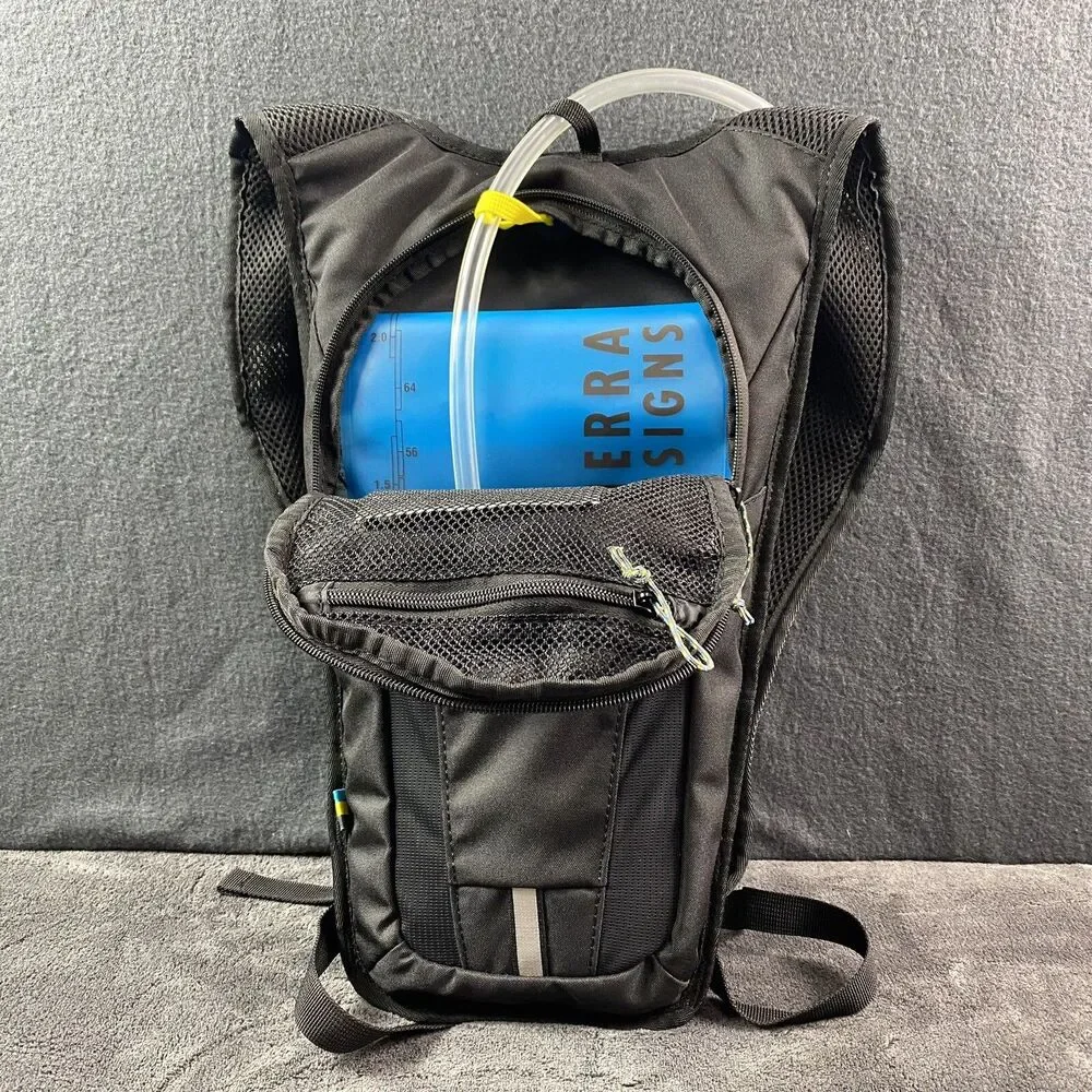 Sierra Designs Flagstaff 2L Hydration Pack Black Hiking Backpack Water Bladder